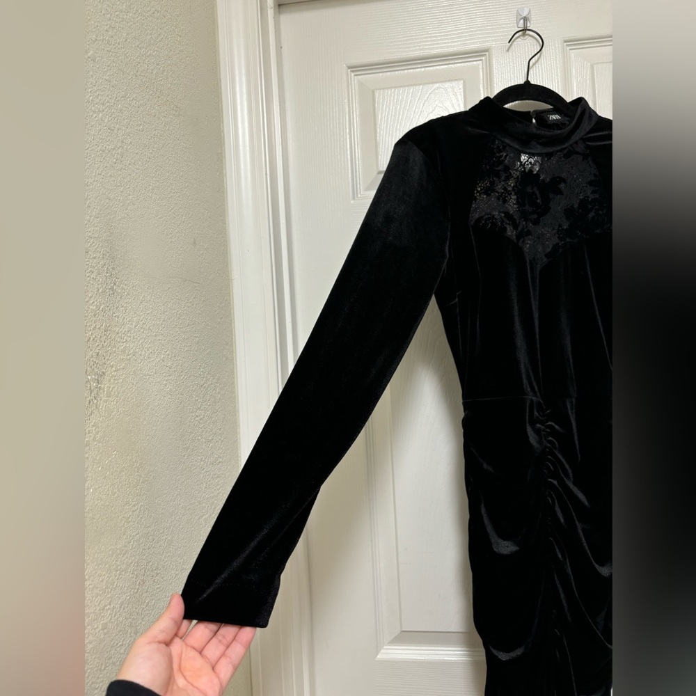 Zara Black Velvet Mini Dress with Lace Accent - Picture 5 of 9